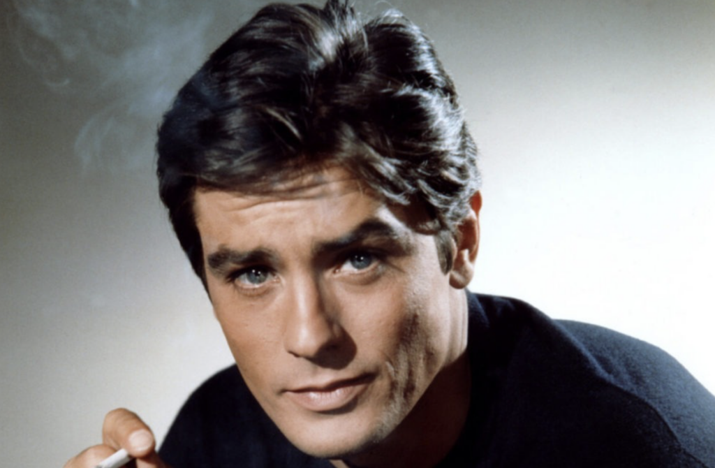 "Den mest eftertraktade mannen i fransk film!" Låt oss ta en titt på Alain Delons privatliv och hans väg till berömmelse.