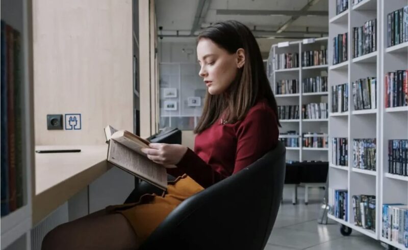 Min styvmor sparkade ut mig medan min far var tyst - dagar senare stod de på knä och bad om förlåtelse