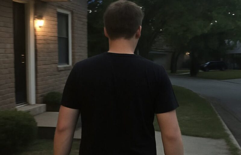 Jag trodde att min man var död tills jag såg honom koppla av på stranden med en annan familj — Dagens berättelse