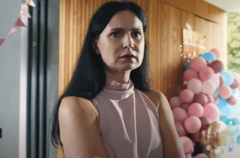 Könsavslöjande händelse går snett när mannen förklarar för gravid fru att han är steril – Dagens historia