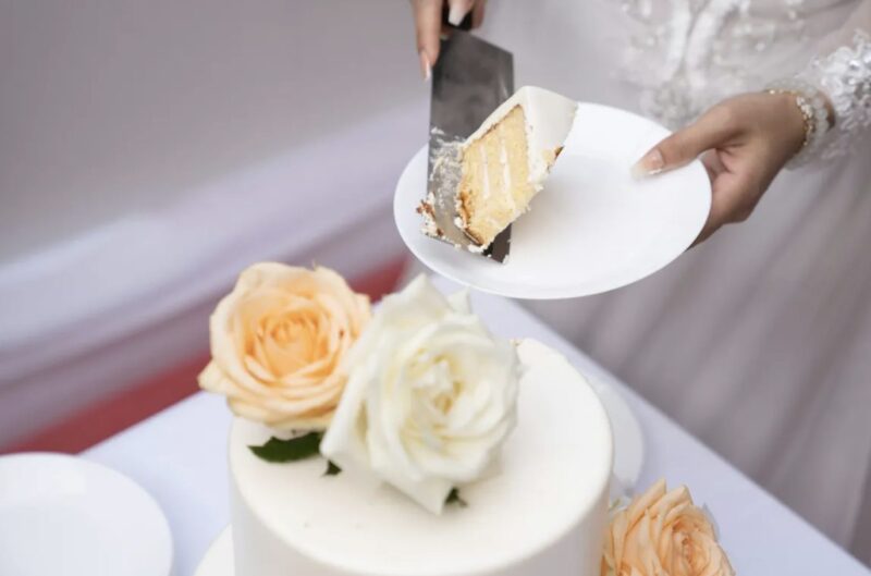 Meine Mutter gab meinen Hochzeitsfonds meiner Cousine, weil sie „hübscher ist und eher jemanden findet“