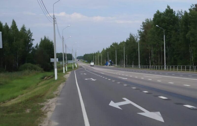 Medan jag patrullerade lade jag märke till en vit kista mitt på vägen: Jag ringde efter förstärkning, öppnade långsamt kistan och såg detta inuti...