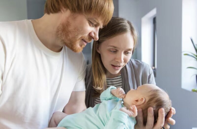 Jag gick till sjukhuset för att gratulera min syster ... och jag hörde min man säga att barnet var hans