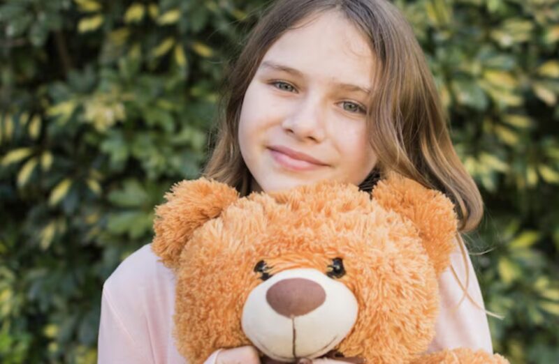 Efter att jag hade gått med min 7-åriga dotter till hennes mammas bil för att hälsa på henne i helgen, stoppade hon ner en lapp i min ficka. ”Läs inte förrän jag är borta.” Jag väntade i fem minuter och öppnade den.