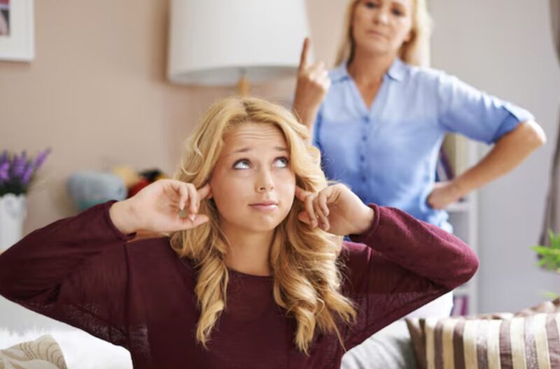 Min familj skämtade offentligt om mitt misslyckande, så jag väntade tills de insåg att de skämtade.