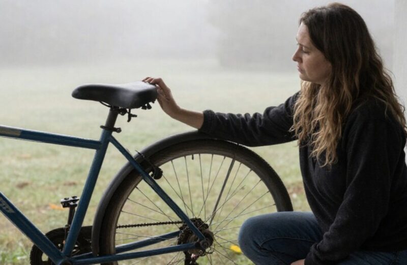 Min granne med rätt till betalning förstörde min sons cykel och vägrade betala – Det som hände dagen efter lämnade alla chockade